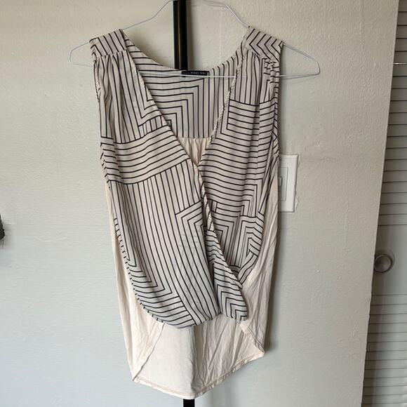 Geometric Patterned Sleeveless Dress - Picture 1 of 1